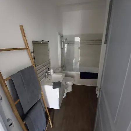 Avec Exterieur Apartment *